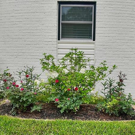 Cozy Townhome Retreat With King Bed Near I-10, Capitol, Fsu & Famu Tallahassee Exterior foto