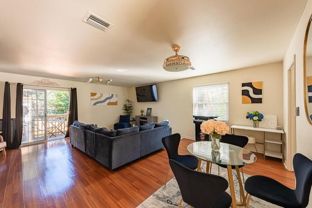 Cozy Townhome Retreat With King Bed Near I-10, Capitol, Fsu & Famu Tallahassee Exterior foto